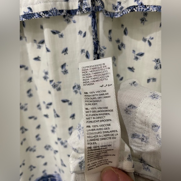 FatFace Blue and White Floral Blouse UK14 - Picture 6 of 8